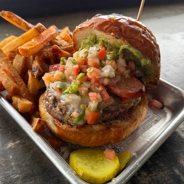 Cali Burger.